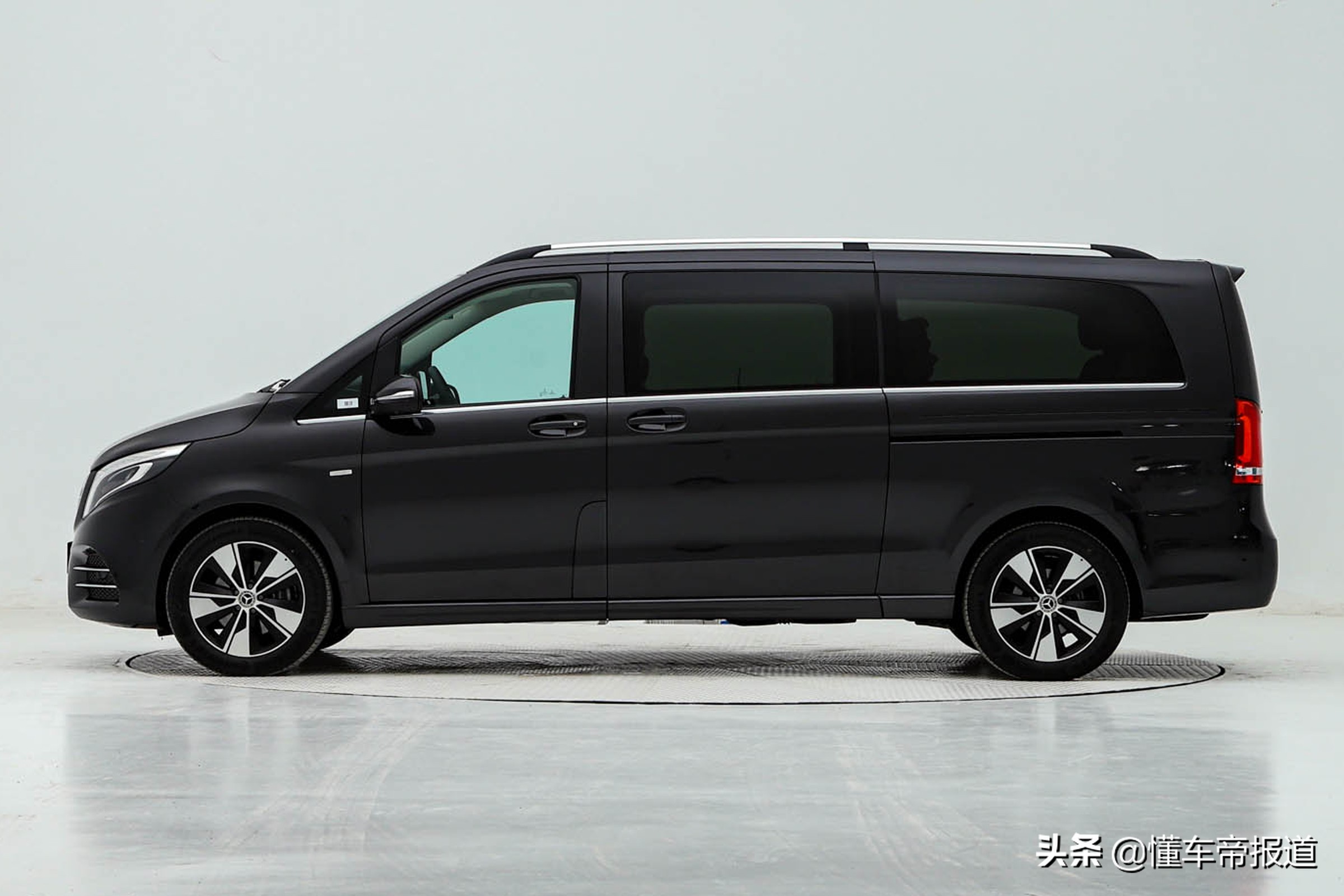 奔驰g260l(新车) - 四帝国车市