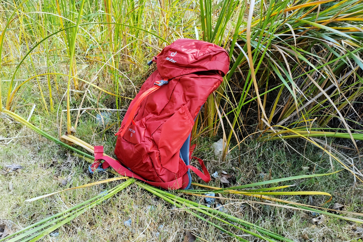 踏秋而行，穩(wěn)定背負(fù)，Deuter多特螢火蟲AC LITE18L