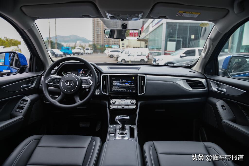 长城炮商用皮卡上市售9.78-12.78万元