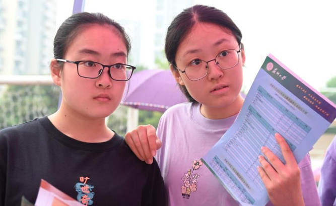 山东4.8万考生惨遭滑档，原因和“政策”有关，过本科线也无用