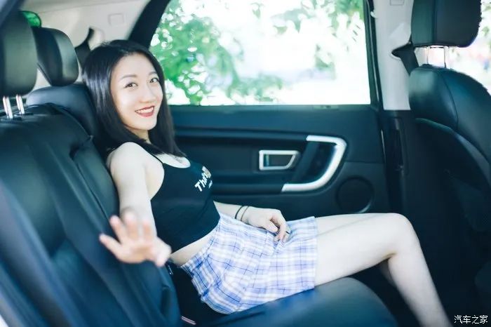趣玩少女享自然，驾发现神行去露营