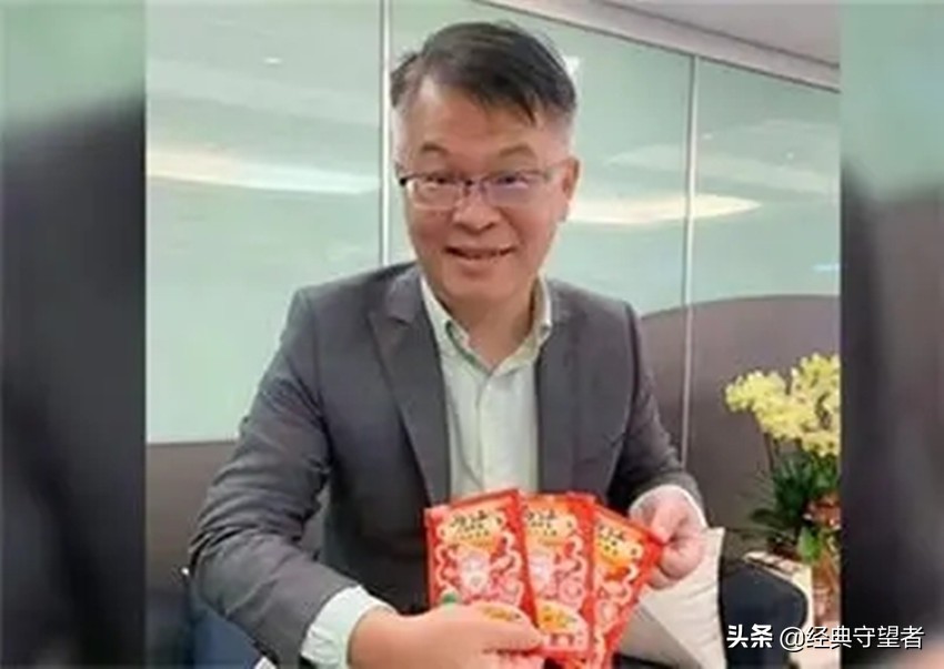 揭开台湾“榨菜哥”黄世聪的历史，无知识加上无底线让他成为笑柄