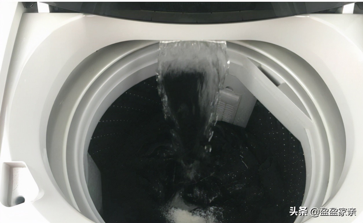 自动洗衣机的使用方法怎样使用，海尔和荣事达自动洗衣机的使用方法怎样使用？