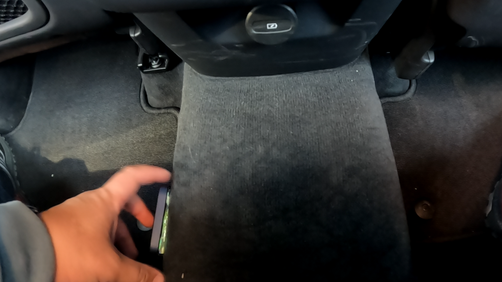 插混版与普通版有何不同，试驾体验XC60插电式混动版