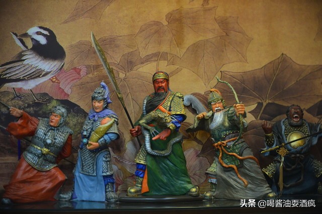 开国十大元帅十大将：中国军衔制度的最高荣誉群体