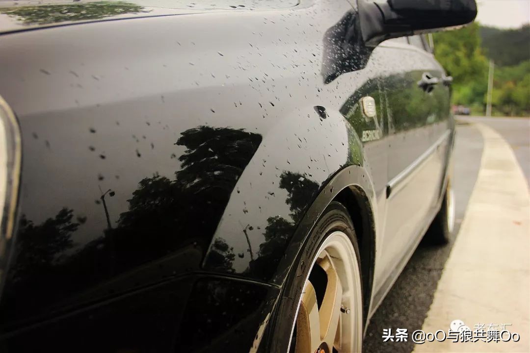这是台很便宜但没有改件的Wagon 别克凯越旅行版