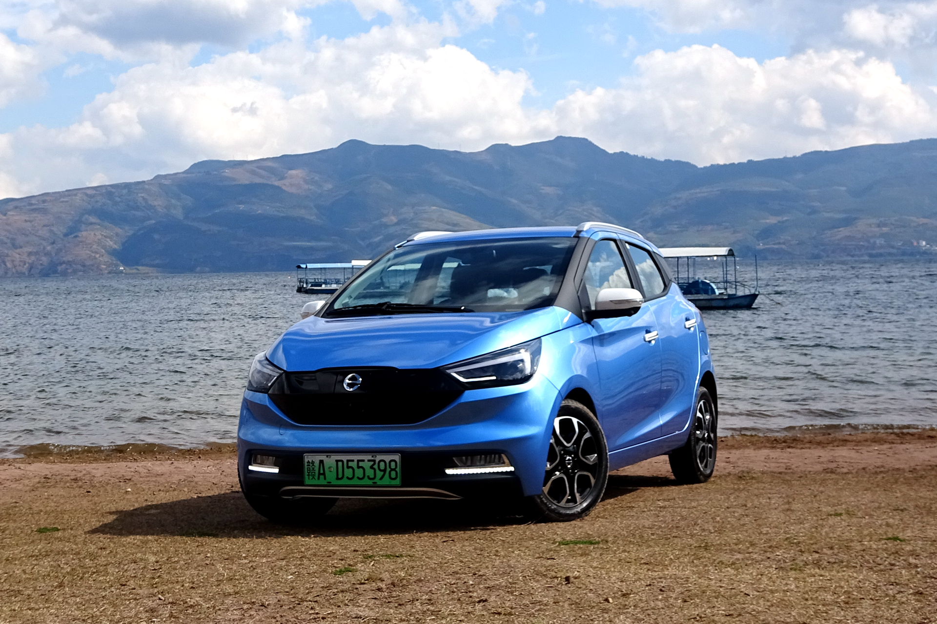 一款不将就的小电动!试驾江铃新能源汽车易至ev3