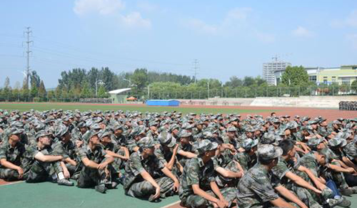 大学为什么要军训？