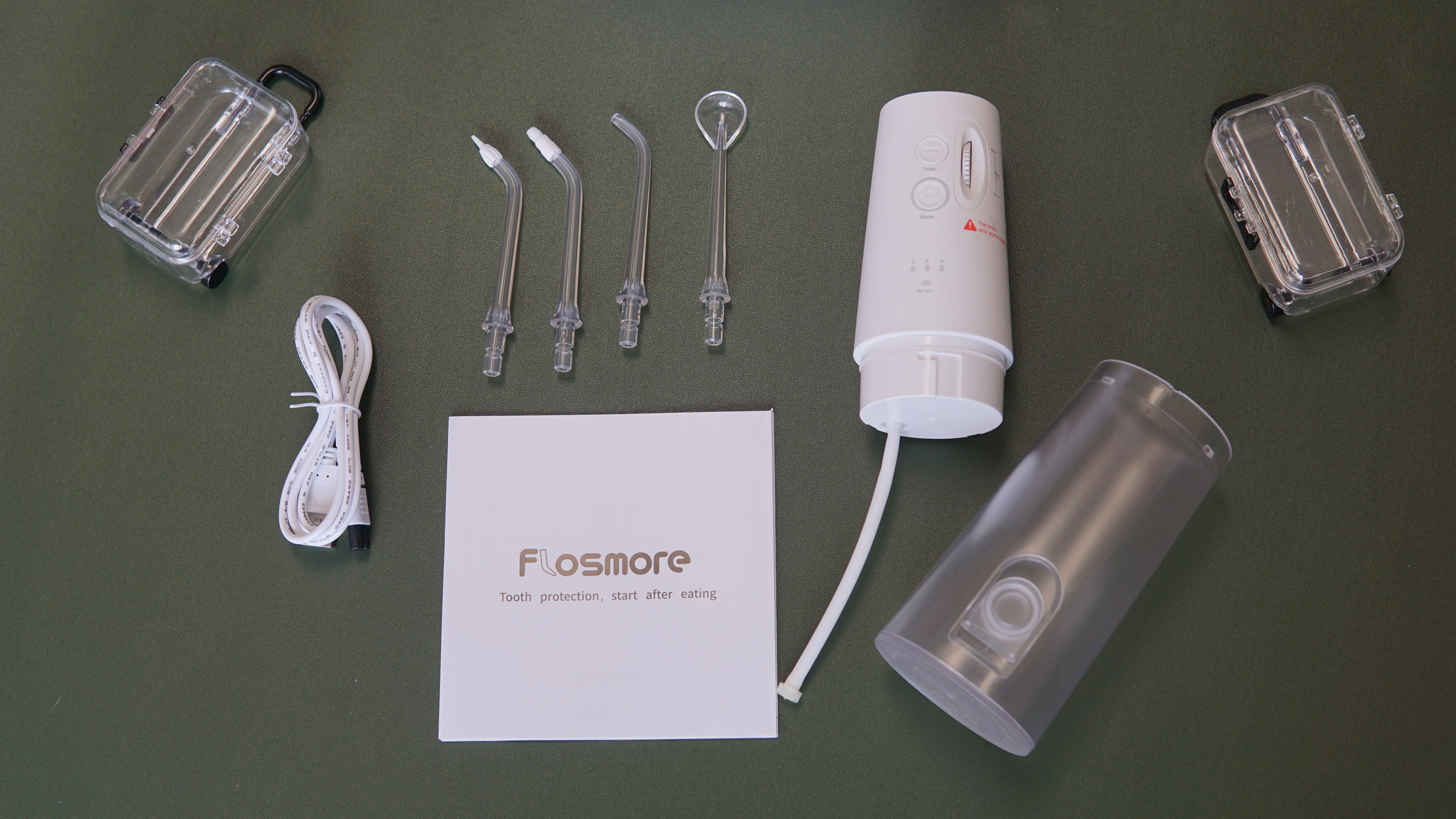 牙齿缝隙牙刷清洗不到怎么办，你需要一个Flosmore冲牙器