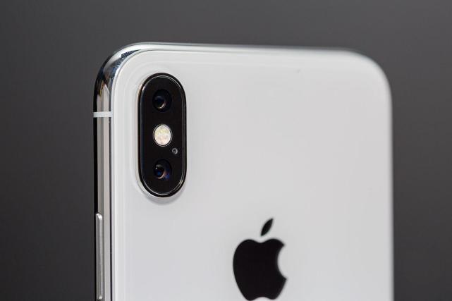 已经2021年了，iPhone  X还有坚持下去的意义吗？