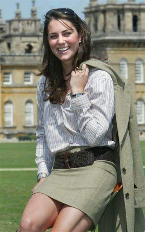 从学校成绩来看威廉王子确实比哈里聪明很多，但没想到梅根是学霸