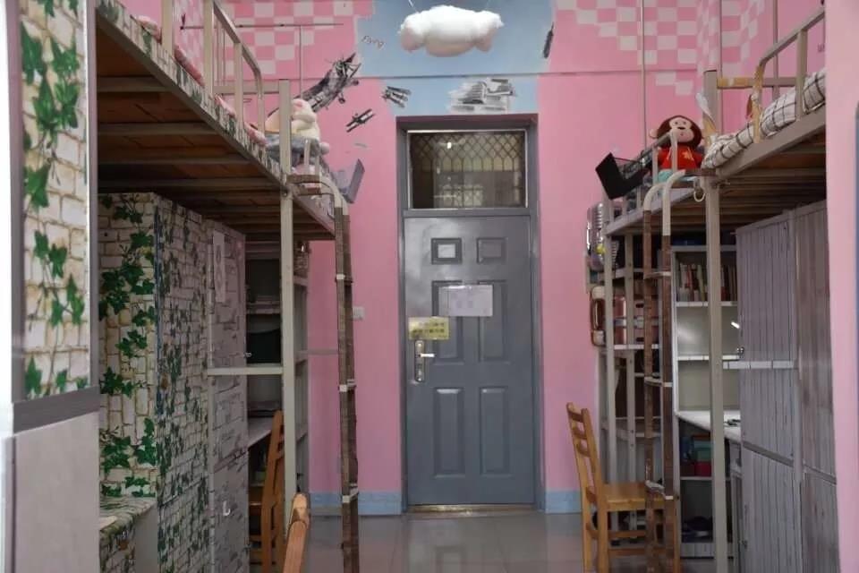 羡慕！独卫、空调配备，还有阳台！长江大学