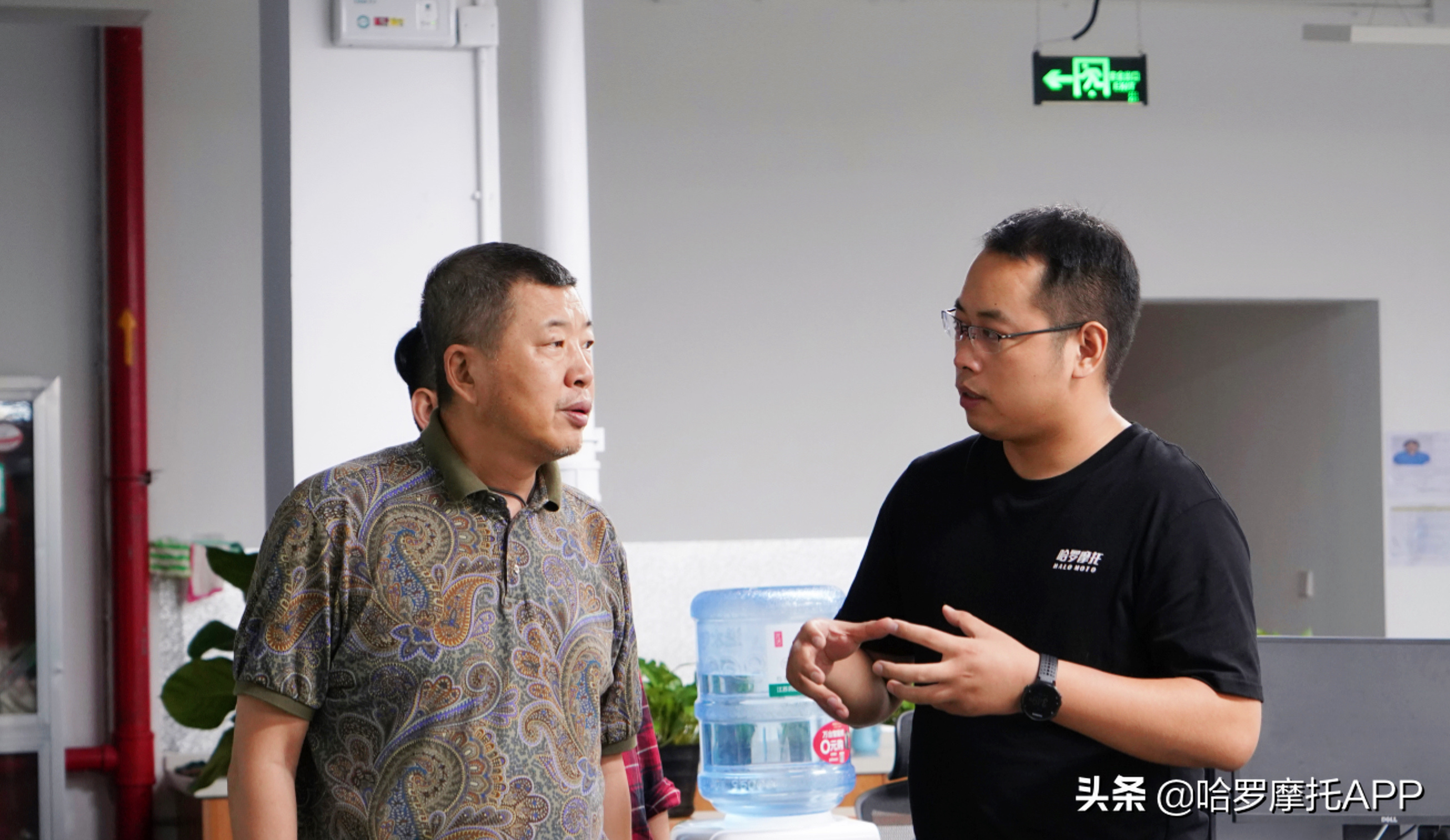 中國摩托車商會調研考察哈羅摩托