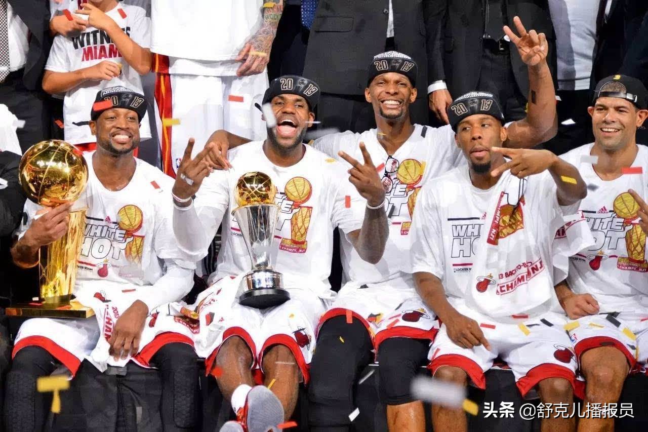 詹姆斯为什么不能统治nba(理性讨论，詹姆斯所待的球队都无法建立王朝，到底是什么原因？)