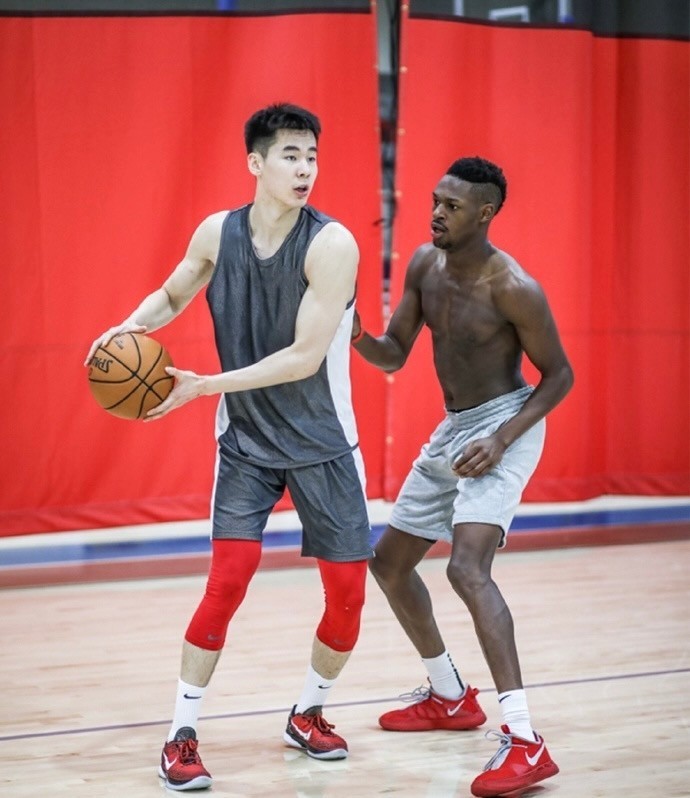 最强nba为什么退出俱乐部(中国天赋最好的00后！试训9支NBA球队后，退出选秀！他有3个愿望)