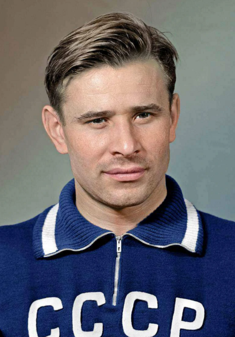 欧洲杯巨星之——"近代门将之父"雅辛