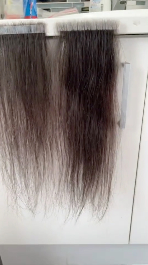 女生收集了一年中掉的头发，然后将其接了起来，结果相当惊人