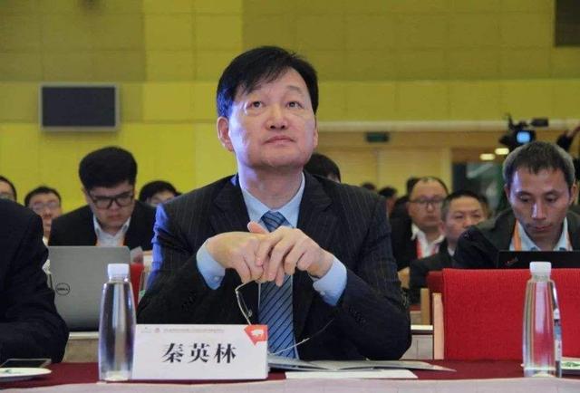 河南第一富豪：从穷小子逆袭为养猪大王，身价1561亿