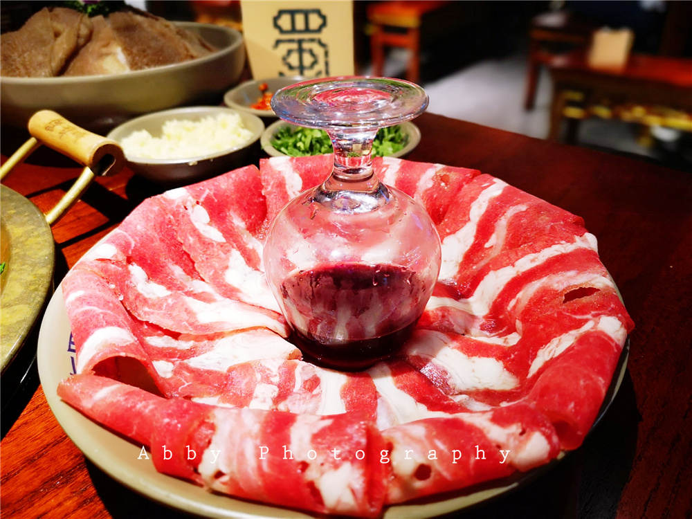 吃货去成都旅游，这些经典老店随便吃不会错，排再长的队也值得