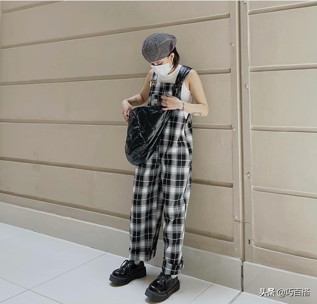 幼态≠幼稚，“背带裤”这样选，才能做到减龄又不丢失女人味