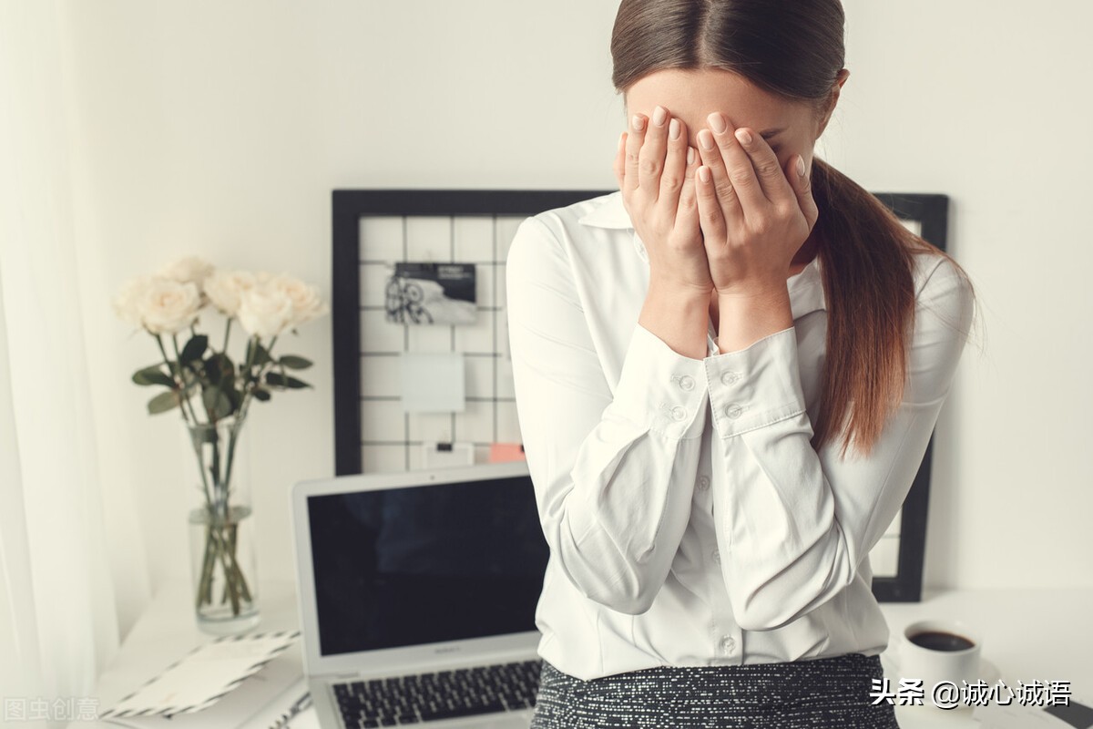 55岁女人哭诉：“去跳交际舞，结果大家都说我是为了男舞伴”