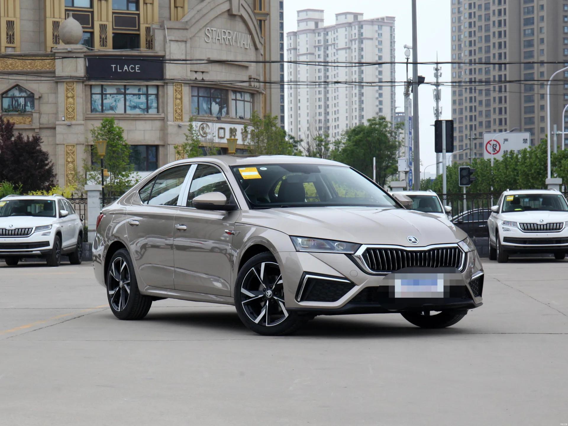 新明锐pro经典掀背式,车身线条更加协调流畅,更加运动,年轻