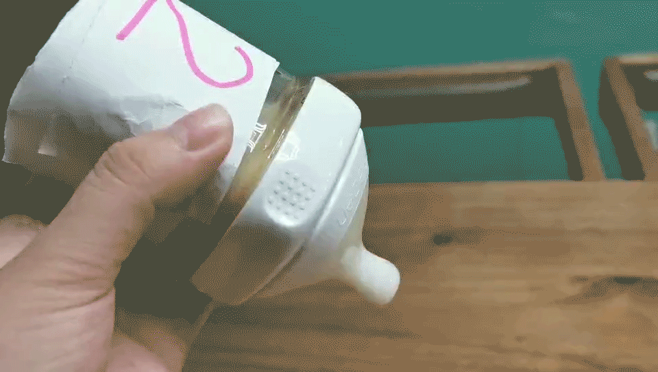 历时1个月追踪测评！5大热销奶瓶，10多处细节，扒干净了