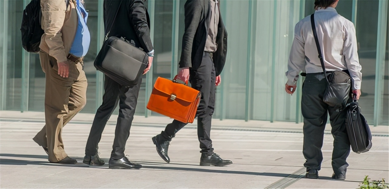 没有劳动合同，老板拖欠了工资该怎么办？