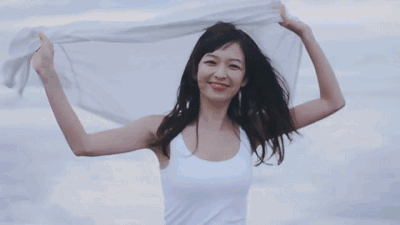 欧莱雅3款洗发水分析：茶树系列适合油头，精油款洗完不用护发素