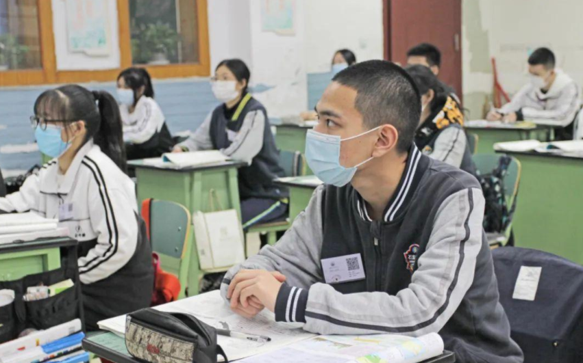 多省出现“日语热”现象，抛弃英语投身日语，为应试而学得不偿失