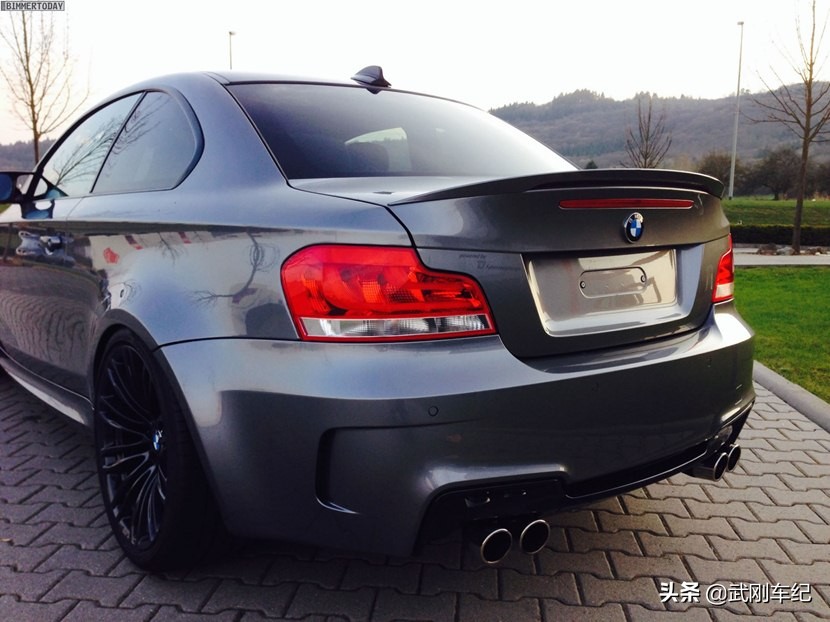 十缸尊严 宝马1M移植V10发动机