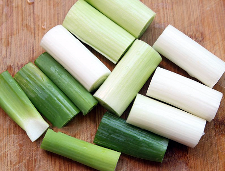 蒸螃蟹，直接下锅蒸就错了，牢记3点，不流黄不断腿，鲜嫩不腥