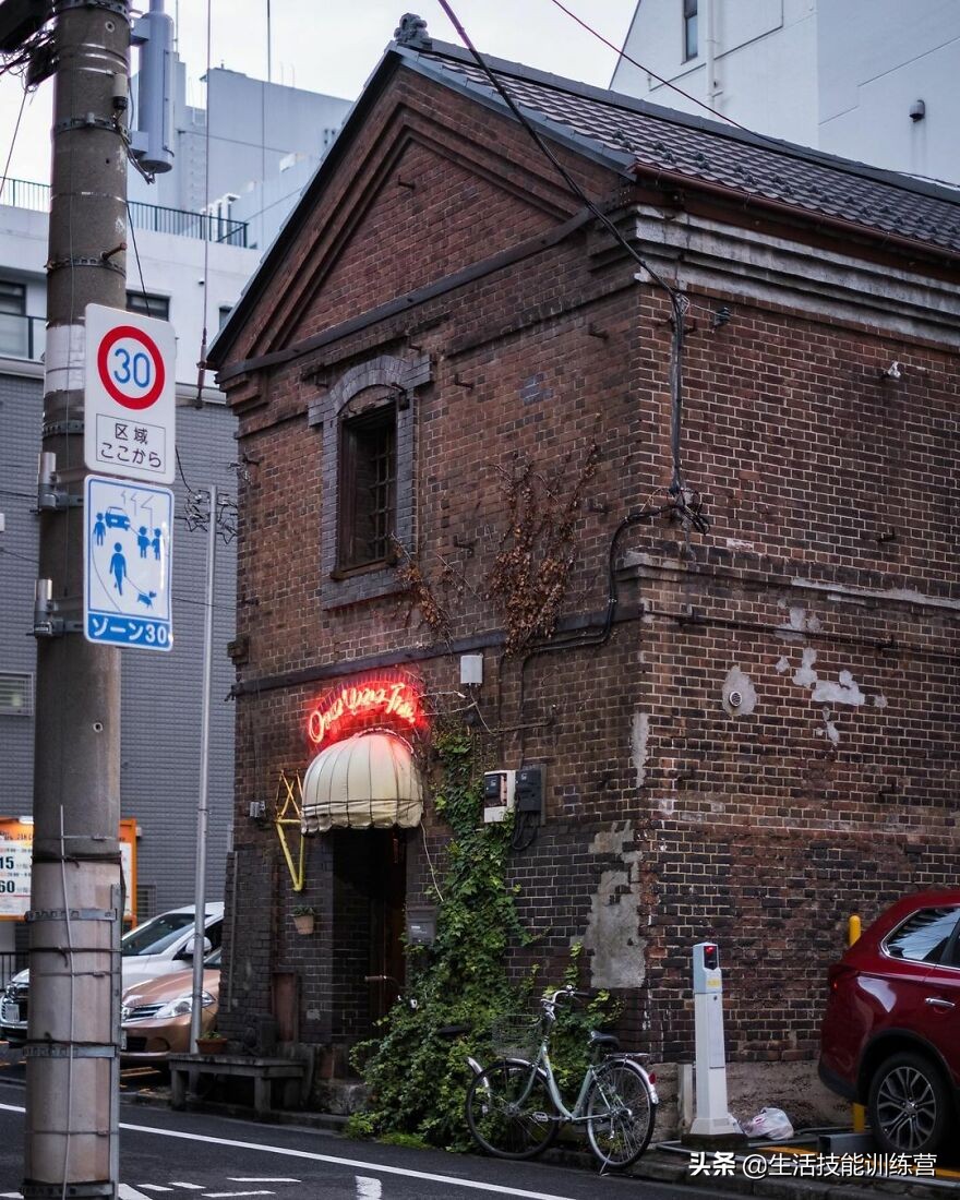 50张照片展示日本新旧建筑融合的案例