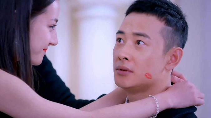 《鹤唳华亭》里罗晋演技的争议，隐藏了罗晋发展选择的无奈