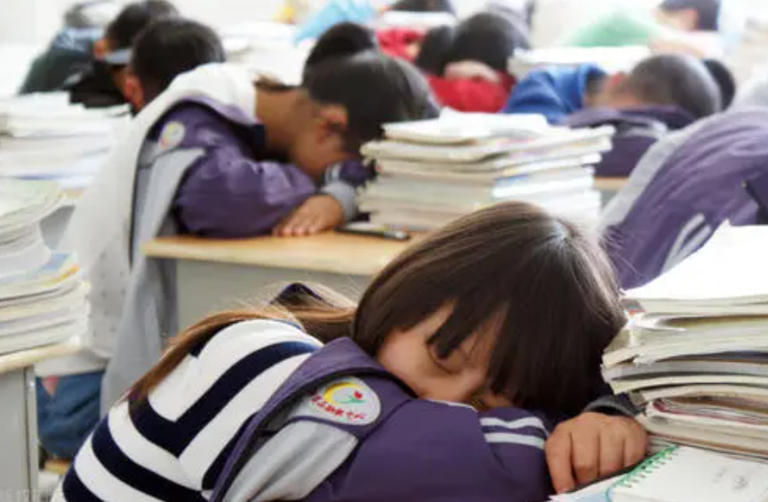 民办高中迎来“坏消息”，招生模式发生新变化，对此家长喜忧参半