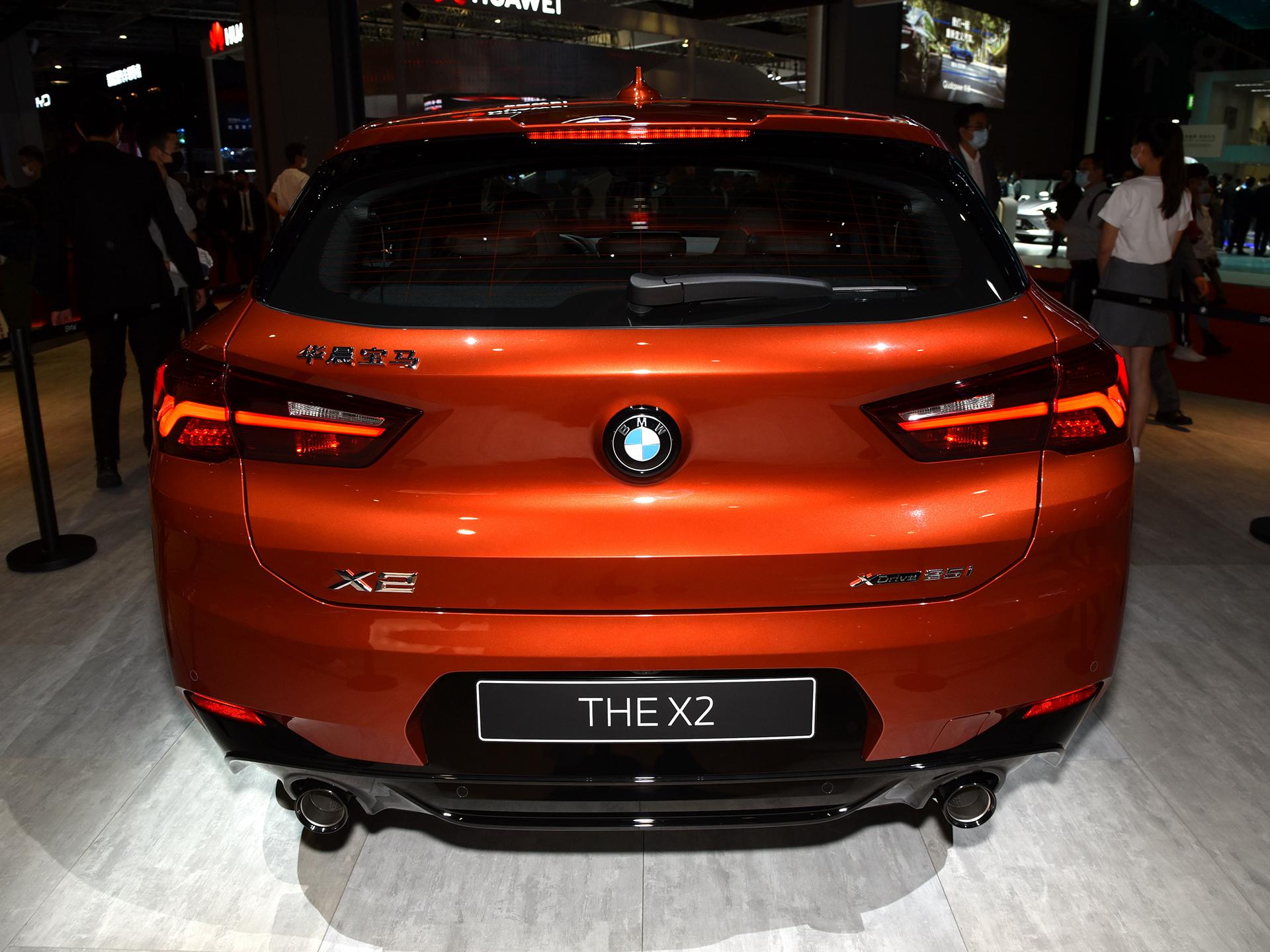 紧凑型小suv,运动且有质感,销量不错,精致!实拍宝马x2