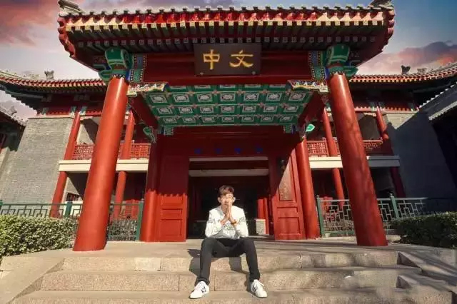 衡水中学学霸：从800多名逆袭第一名，被清北抢着要，为啥？