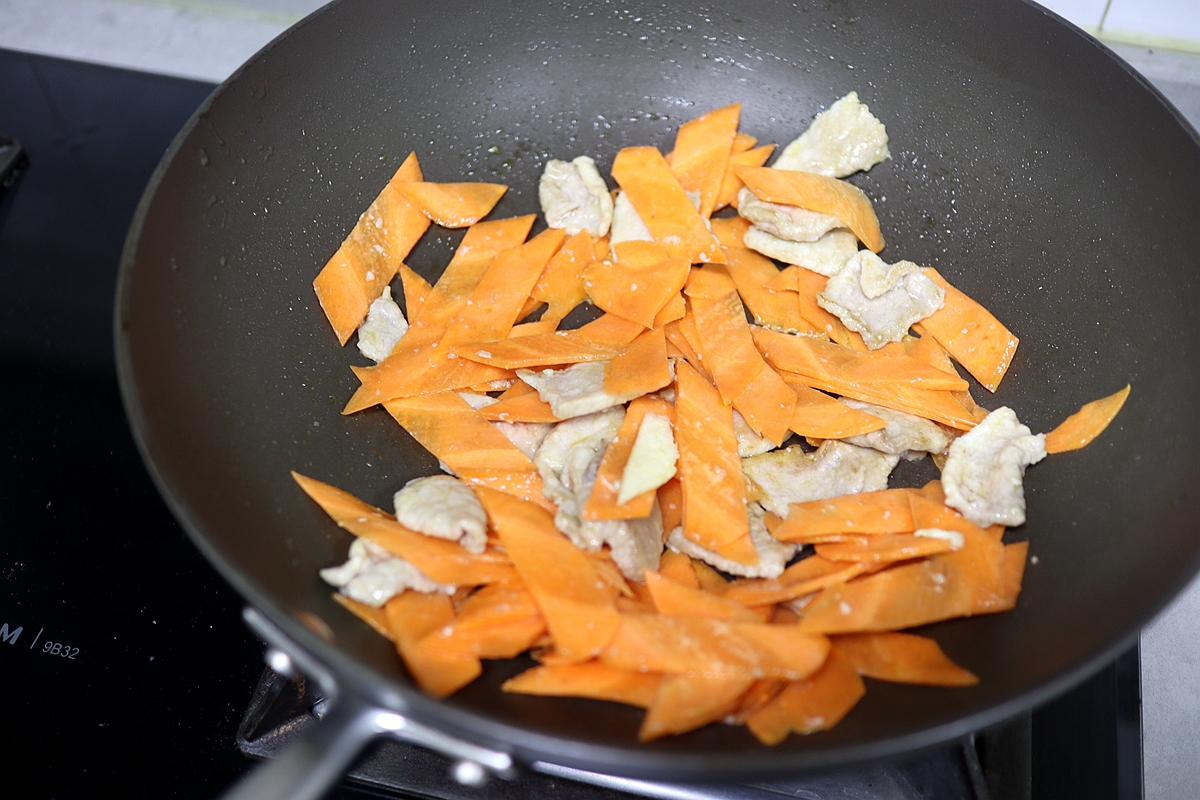 高考营养晚餐用心做，4菜1汤，天之骄子和鱼跃龙门真提气