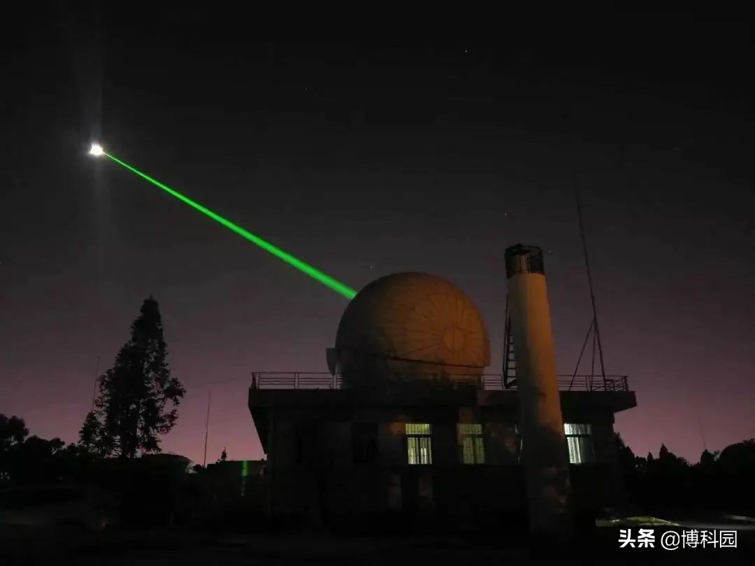 最新改進的激光器，將有助于大型光學望遠鏡，收集更準確的數據！
