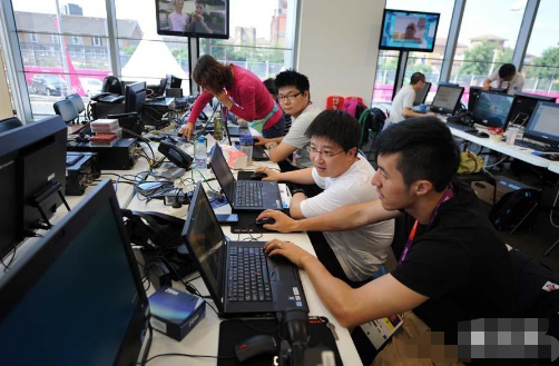 00后毕业生的“辞职信”火了，理由霸气又强硬，老板不敢不同意