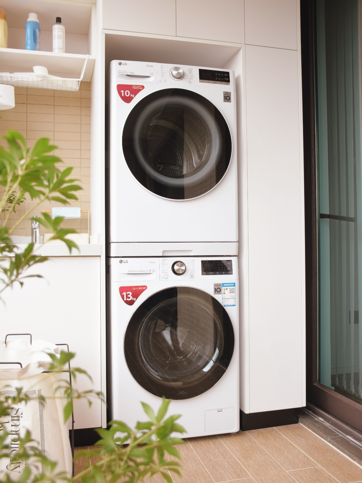 阳台洗衣机柜设计|洗衣机干衣机叠放省空间