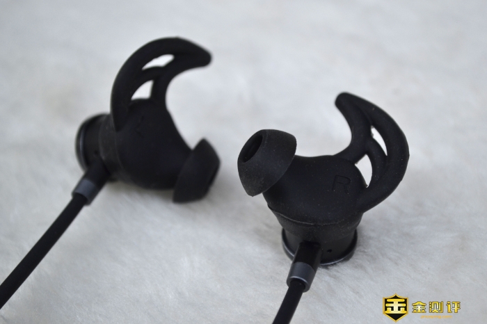 「金测评」NANK南卡S2挂脖式蓝牙耳机：运动游戏两者兼得