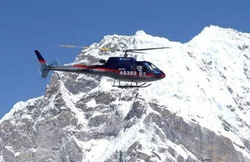 珠穆朗玛峰登顶这么难，为啥不用直升飞机降落珠峰？