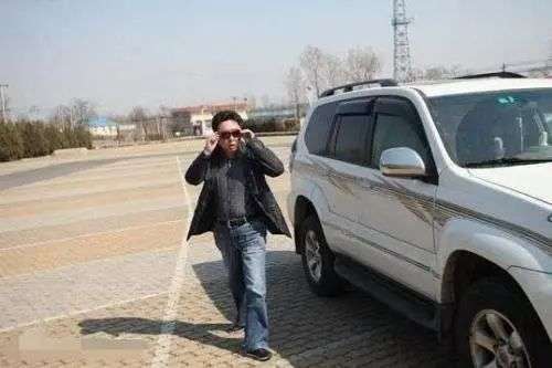 德云男团座驾有多豪横？少班主郭麒麟排第三，小岳岳只能排第五