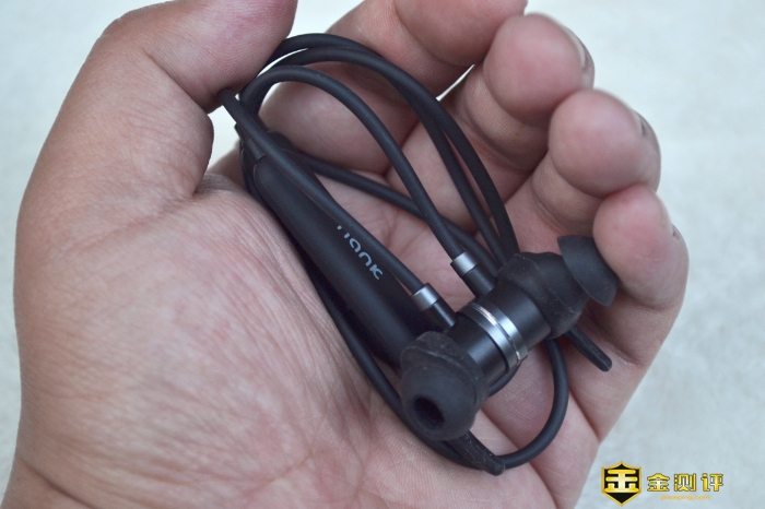 「金测评」NANK南卡S2挂脖式蓝牙耳机：运动游戏两者兼得