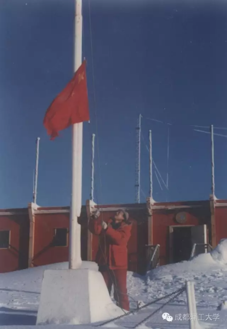 《人民日报》关注！四川省“最好”大学：创造我国无数“第一”！