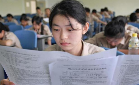 高考能考到600分以上，是什么水平？能考进排名前20的大学吗？