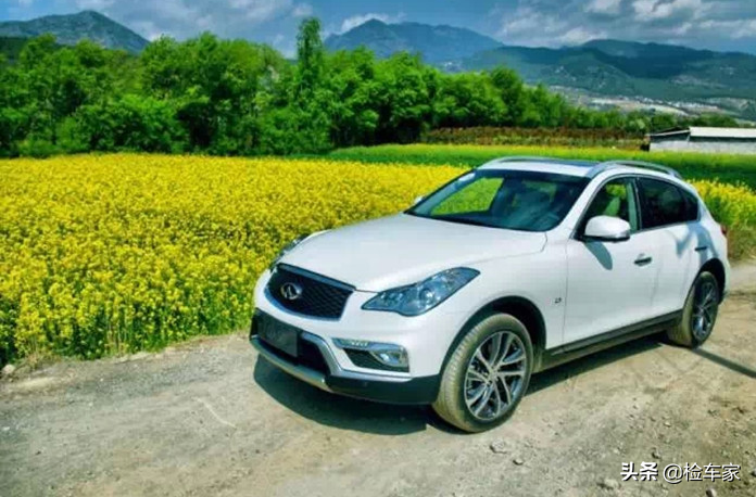 22万买台英菲尼迪QX50，豪华中型SUV的性价比之选