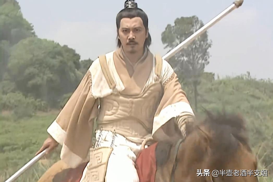 金酒壶能换回单雄信性命，义薄云天的秦琼，为何不肯出手相救？