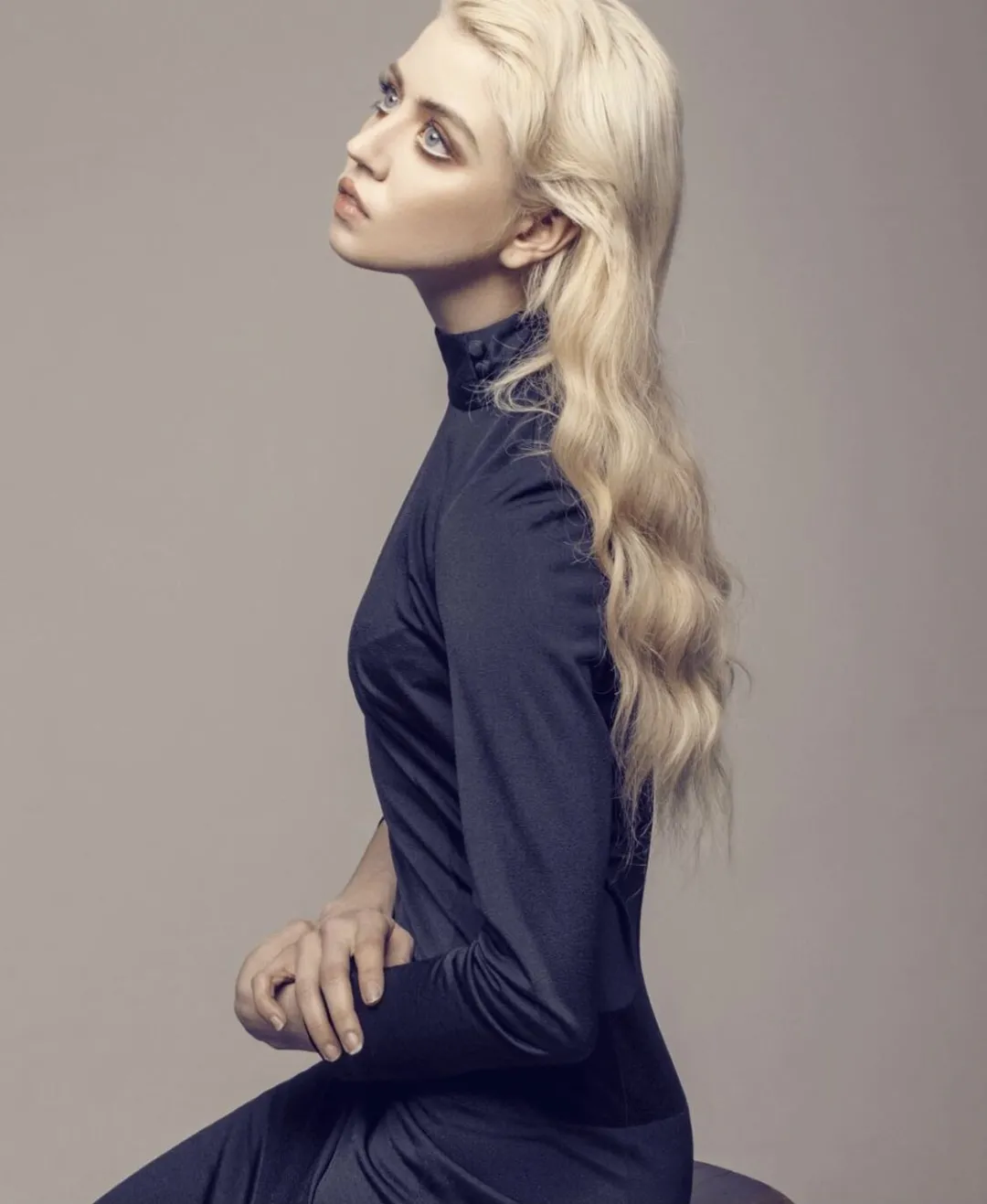 之后频繁登封各大时尚杂志,还被粉丝们票选为《全美超模大赛》最受